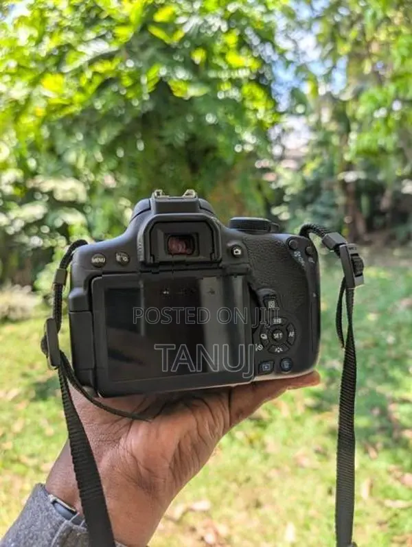 Canon 750D