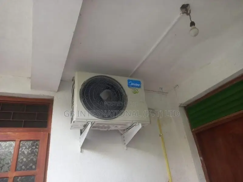 Midea (12000BTU) Non Inverter AC