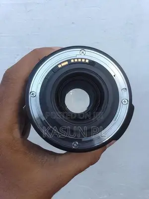 Canon 18-200 Lens