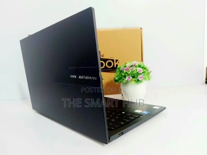 Asus Vivobook Core i5 13th Gen 512GB Nvme 8GB RAM Professional Laptops