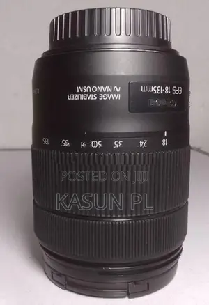 Canon 18-135 f3.5-5.6 is usm lens