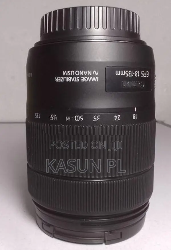 Canon 18-135 f3.5-5.6 is usm lens