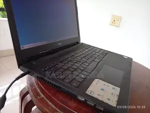 Dell Inspiron 15 3000 Laptop එකක් ඉක්මනින් විකිණීමට.