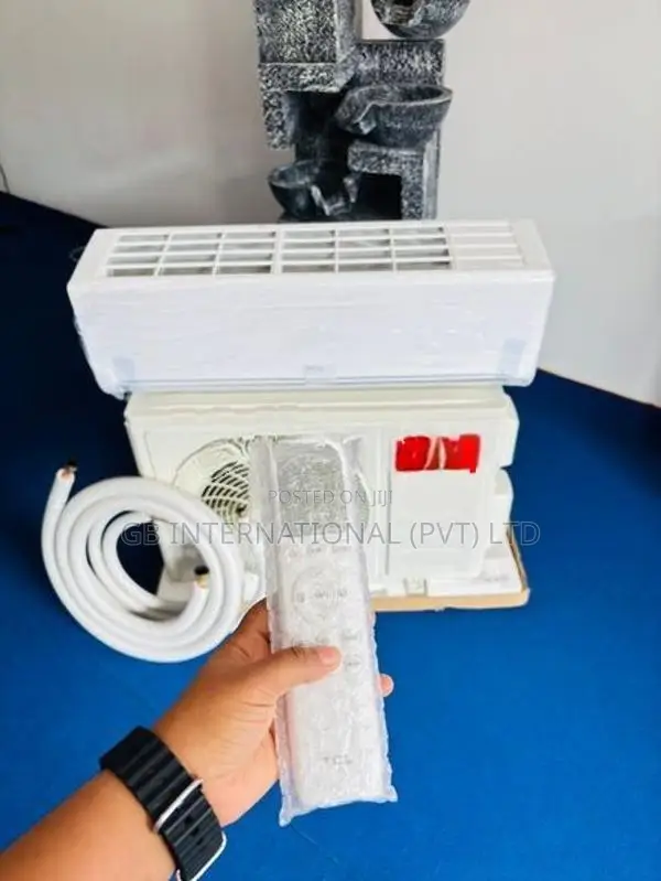TCL 12000BTU Non Inverter AC