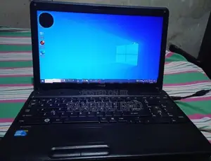 Toshiba i3 Laptop(6GB RAM / 750GB HDD)