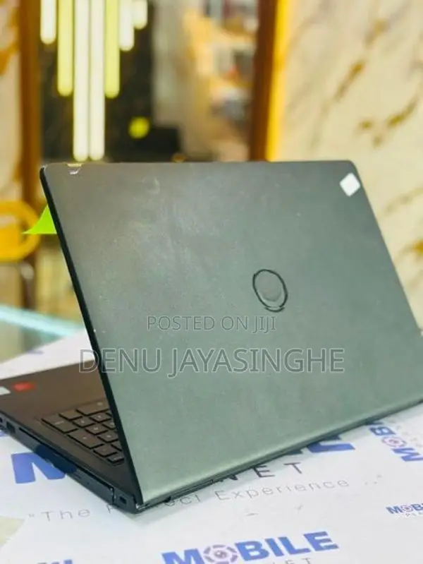 Dell Intel Core I5 8TH GEN 4GB RAM 128GB SSD / 1TB HDD Radeon Graphic