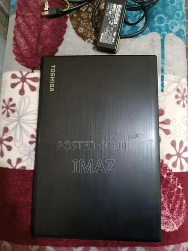 Toshiba Dynabook B65/H i7 7th Gen