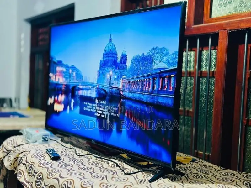 LG 55” 4K UHD Smart TV
