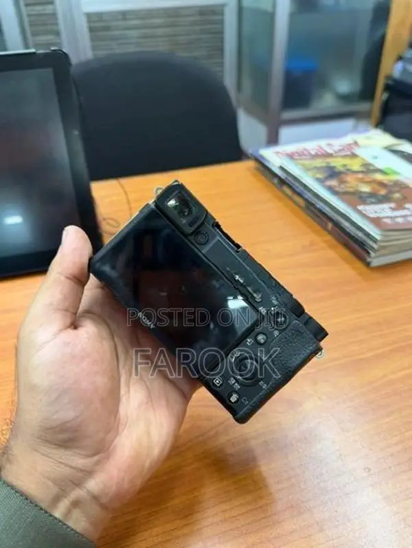 Sony A6400 Mirrorless Camera