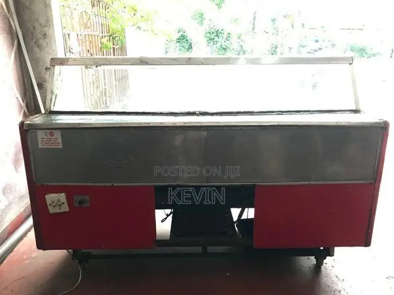 Chicken Display Freezer ( 5 Feet )