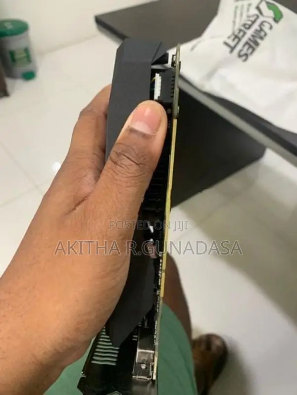 GTX 1650 Super 4GB