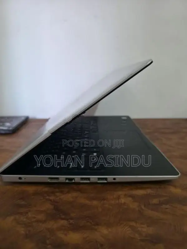 dell inspiron 3580 i3 8th generation,4GB Ram