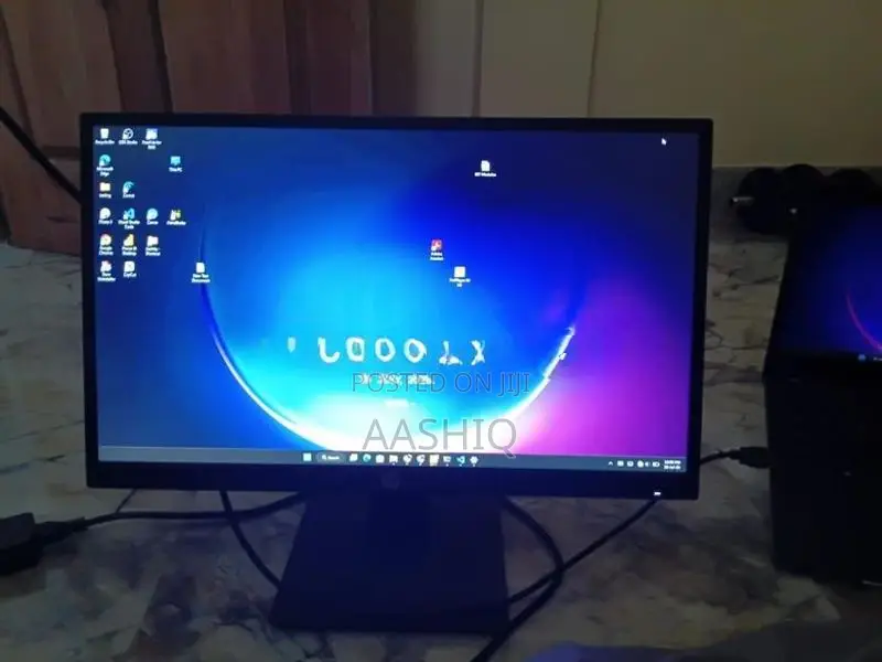 HP P22 G4 22" Full HD IPS Monitor Slim Bezel Frameless Look