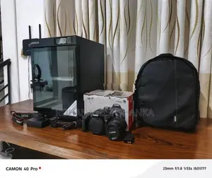 Canon EOS 250D