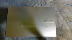 Vivobook X1504 VA