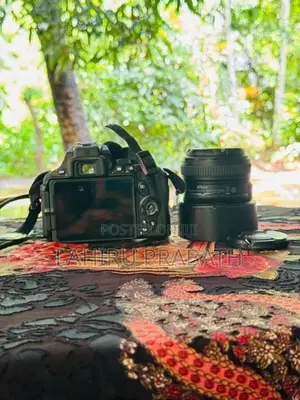 Nikon D5600 Camera