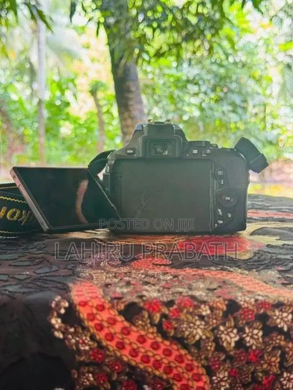 Nikon D5600 Camera