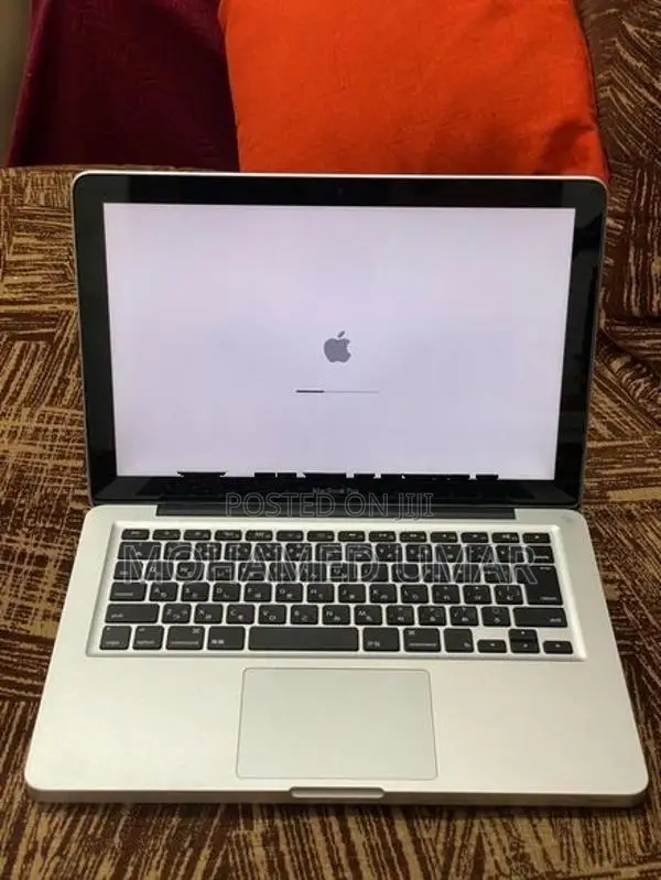 Apple MacBook Pro i5 2015