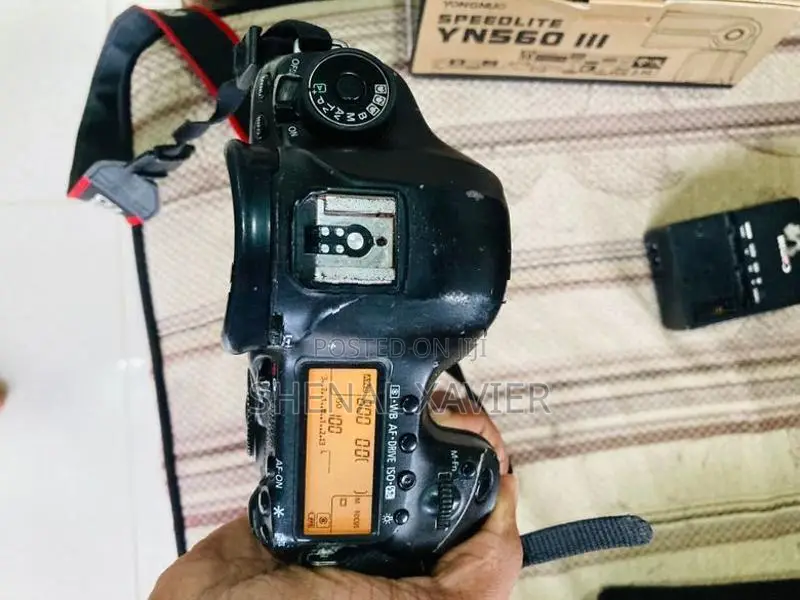Canon 5D Mari iii with Speedlight
