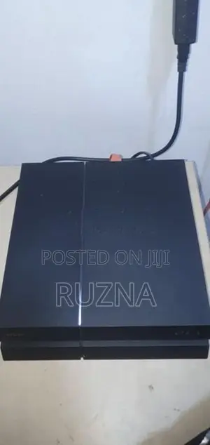PS4 Console