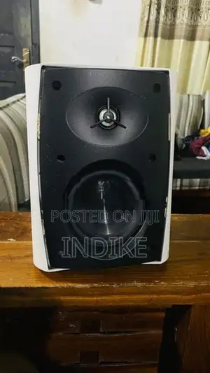 KEF Bookshelf Speaker