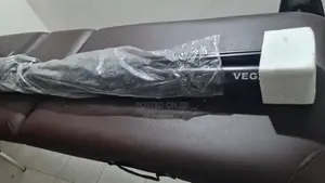 Tripod Projection Screen