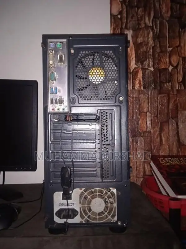 Dell Desktop PC