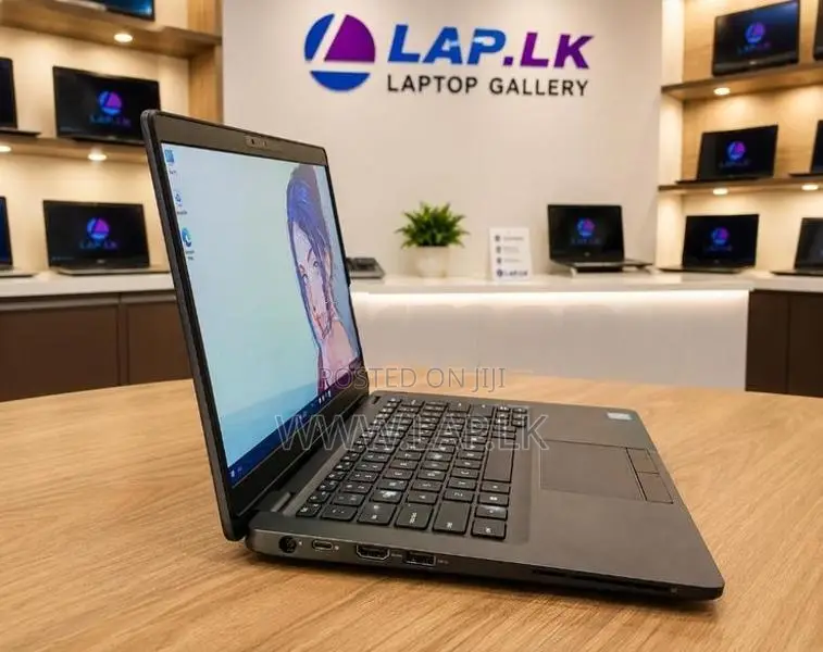 Dell Latitude 5300 Core i5 8th Gen 14 Full HD Touch Display 32GB RAM
