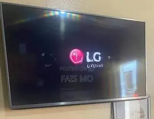 LG 4K UHD Smart TV 43"