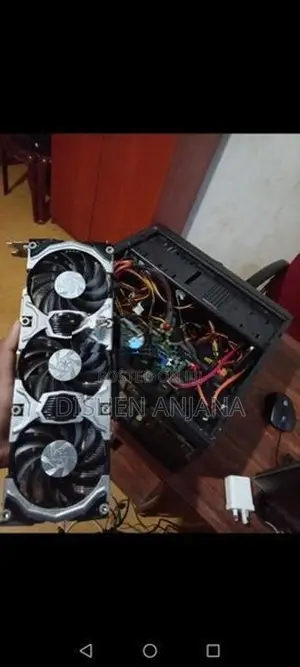 GTX 770 2GB , 3 fans