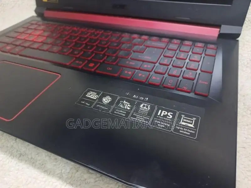 Acer nitro 5 gaming lap 4gb vga