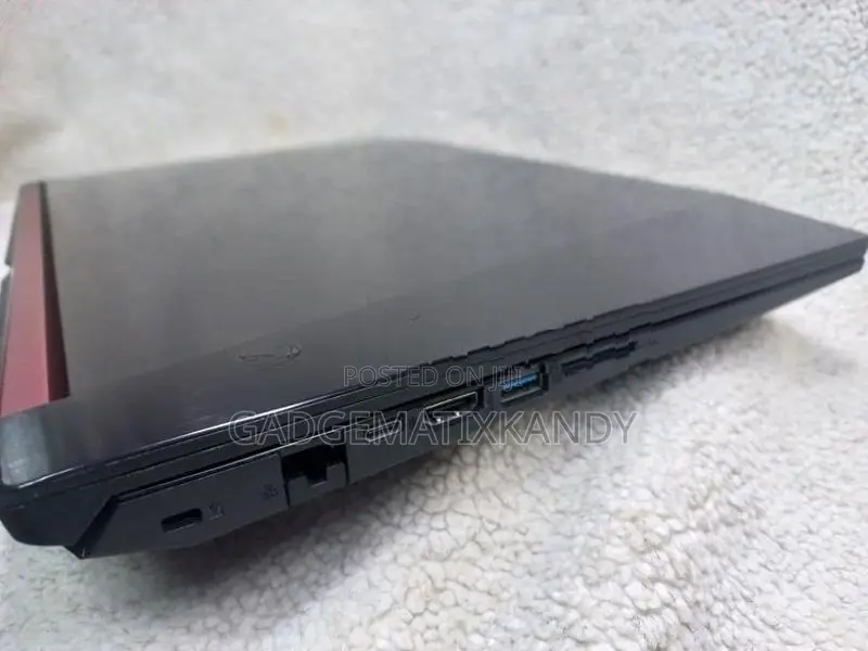 Acer nitro 5 gaming lap 4gb vga