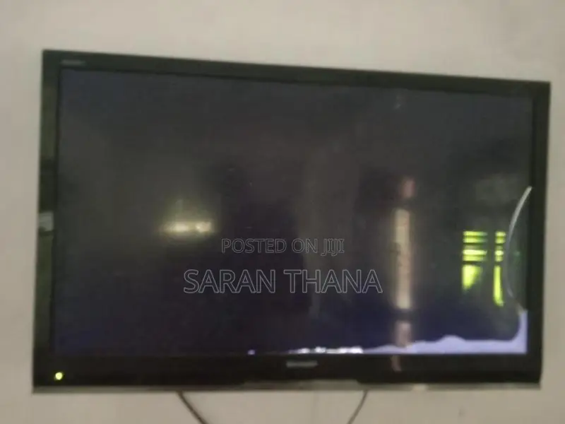 Sharp 32" LCD Tv