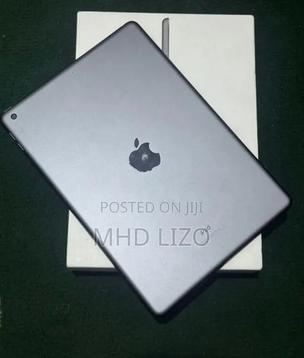 ipad 8 gen 128GB