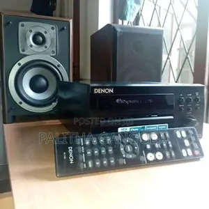 Amplifier with Akai Speakers