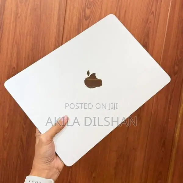 Apple MacBook Air M3 13.6 inch 8GB 256GB
