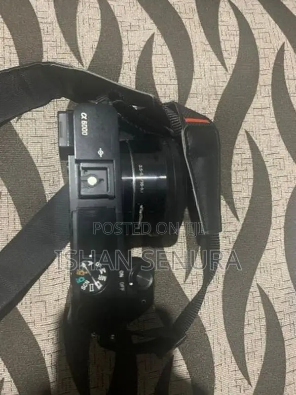 Sony A6000 Mirrorless Camera