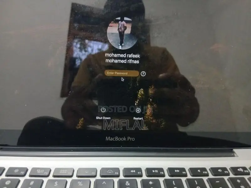 Apple MacBook Pro