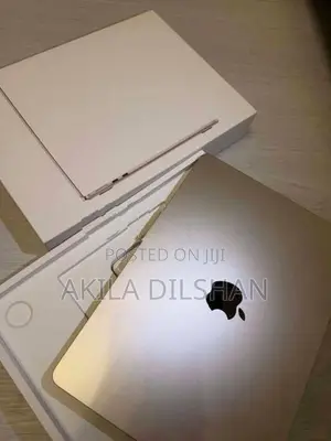 Apple MacBook Air M3 13.6 inch 8GB 256GB