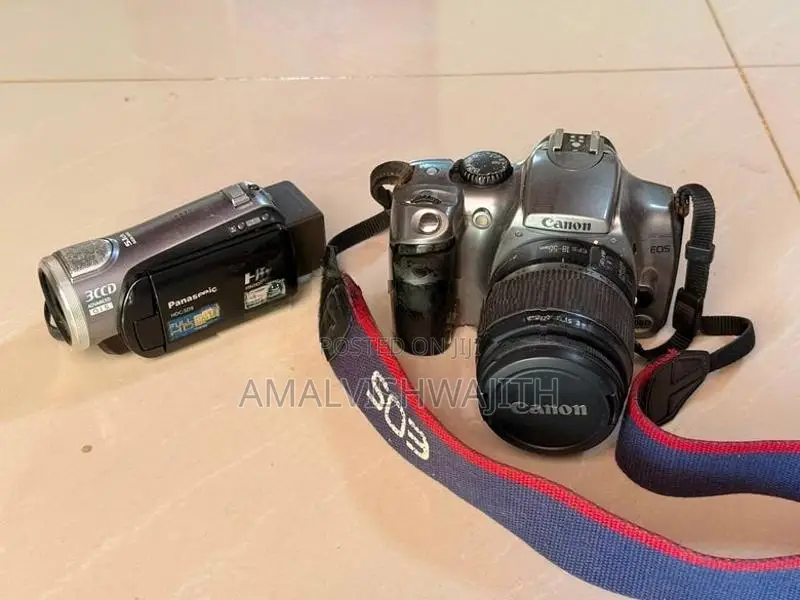 Nikon D90 Camera with 18-105