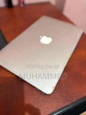 Apple Macbook Air 5