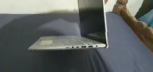 Asus Vivobook X512F - i5 8th Gen
