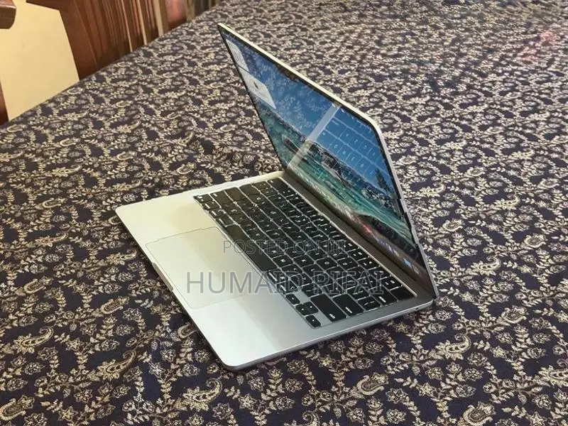 Apple MacBook Air M4 Chip