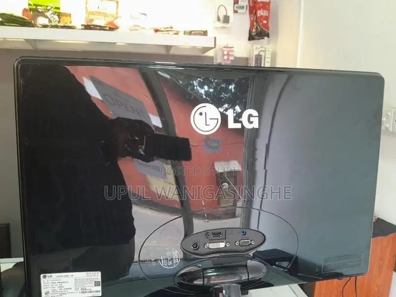 LG 22" LED Monitor
