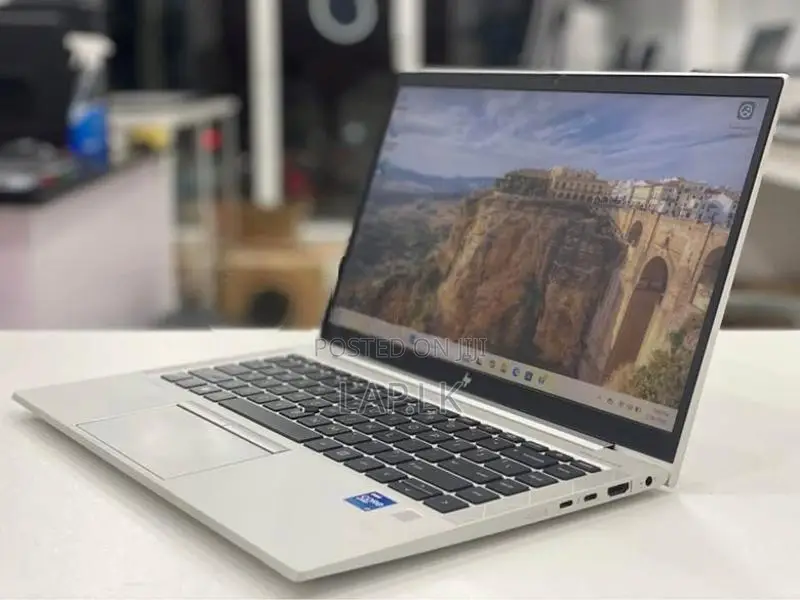 HP Elitebook 840 G8 Core i5 11th Gen Laptop 8GB RAM / 256 GB SSD
