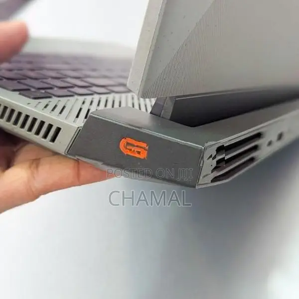 Dell G15 AMD Ryzen 5 - 5600H 512GB SSD8GB DDR4 RTX 3050/4GB laptops