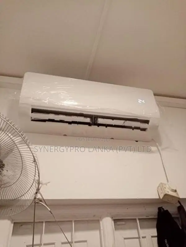 Media 9000 BTU Non Inverter