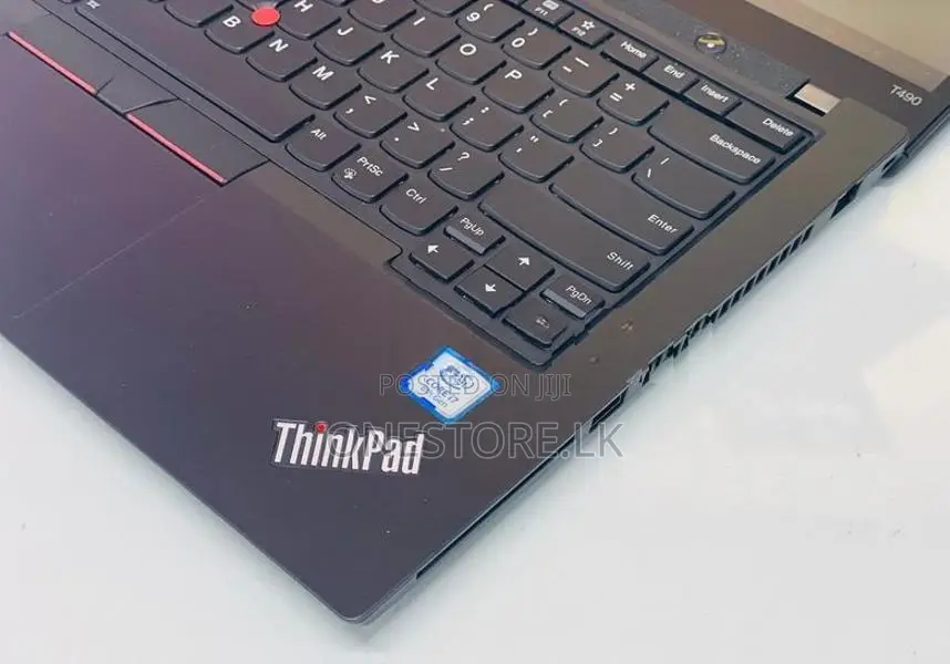 i7 8th Gen Thinkpad T490 16GB Full HD IPS screen
