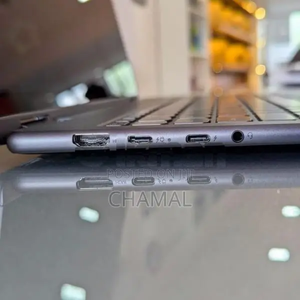 Lenovo Yoga 7 2 in 1 Ultra 7-14th Gen 16GB DDR5 RAM 1TB NVMe Laptops
