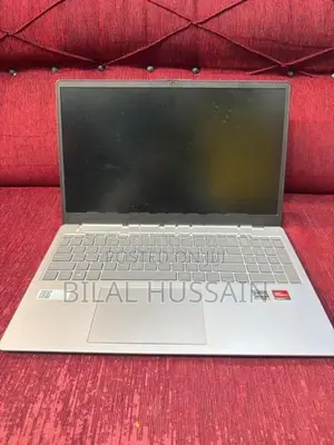 HP 15, AMD Ryzen 3 7320U, 8GB RAM, 512GB SSD